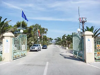 Hotel Azur Soleil - Les Pins Maritimes -
